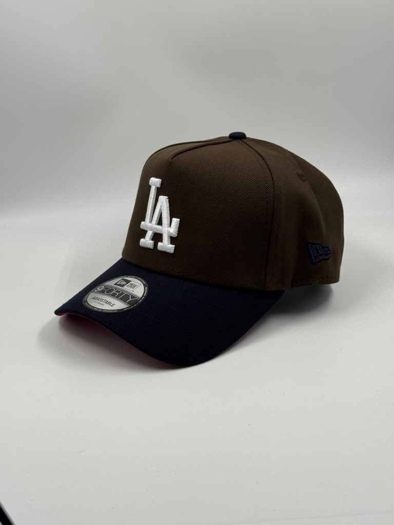 NEW ERA CURVA ESPECIAL 940F - DODGERS WS 2020 BROWN/NAVY 940F 