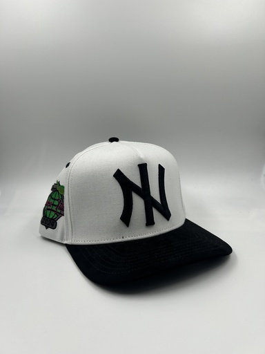 TRADICIONAL NEW DROP - NEW DROP YANKEES BLANCA