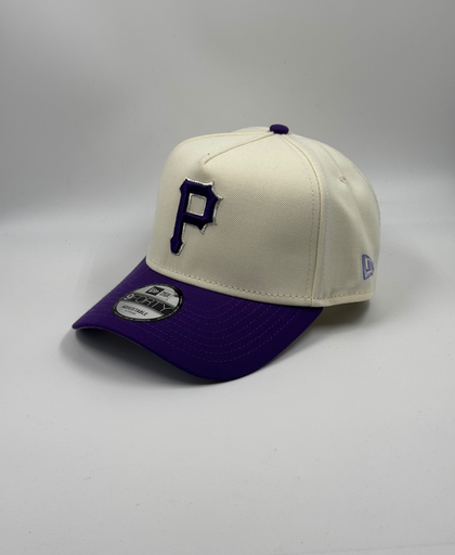 NEW ERA CURVA ESPECIAL 940F - PIRATES SIDE PATCH NATU/PURPLE 940F